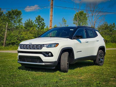 New 2026 Jeep Compass Limited AWD/4WD image 7