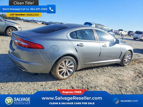 Used 2015 Jaguar XF Premium image 4