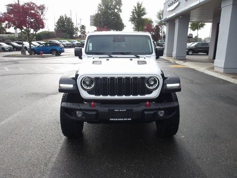 New 2026 Jeep Wrangler Unlimited Rubicon image 3