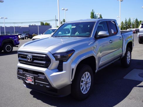 New 2025 Toyota Tacoma SR5 image 7
