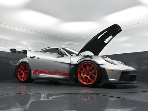 Used 2025 Porsche 911 GT3 RS RWD image 36