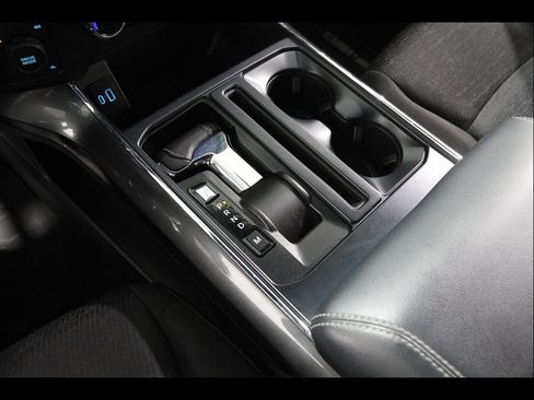 Used 2022 Ford F150 XLT w/ Equipment Group 302A High image 19