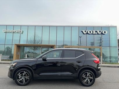 Certified 2025 Volvo XC40 B5 Core