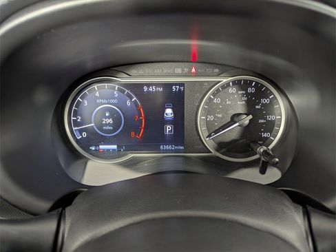 Used 2019 Nissan Kicks SV image 37