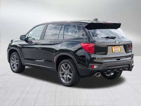 Used 2023 Honda Passport EX-L image 5