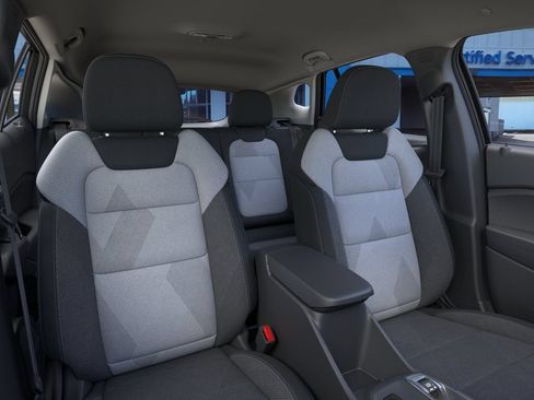 New 2026 Chevrolet Trax LS w/ LS Convenience Package FWD image 17
