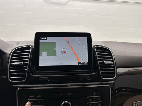 Used 2017 Mercedes-Benz GLE 350 4MATIC image 24