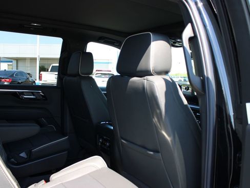 New 2026 Chevrolet Tahoe Premier AWD/4WD image 34