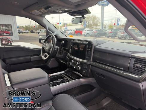 Used 2024 Ford F250 Lariat w/ Lariat Ultimate Package AWD/4WD image 11