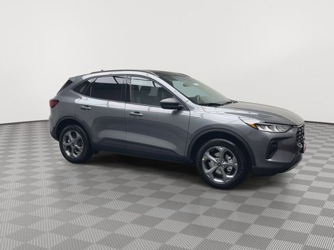 New 2026 Ford Escape ST-Line w/ Tech Pack #1 AWD/4WD image 39