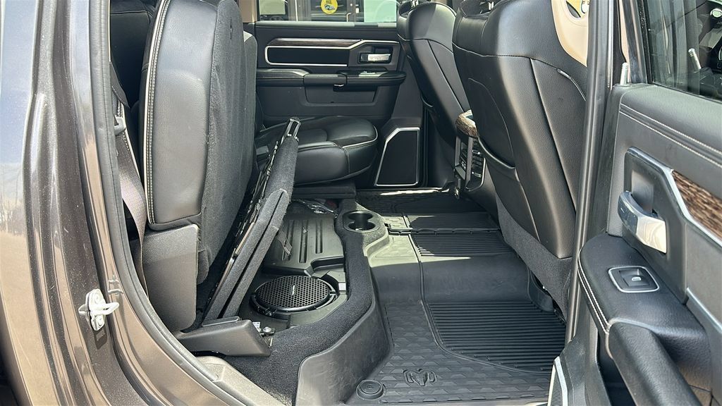 Used 2020 RAM 2500 Laramie AWD/4WD image 31