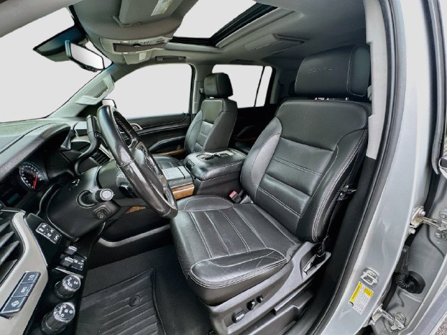 Used 2019 GMC Yukon XL Denali w/ Denali Ultimate Package AWD/4WD image 22