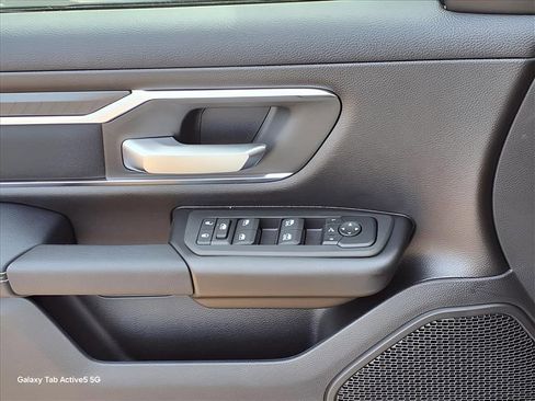New 2026 RAM 1500 Big Horn AWD/4WD image 19