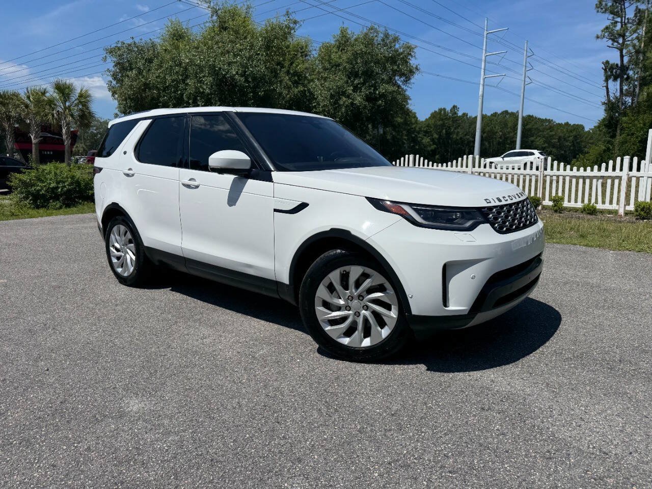 Used 2022 Land Rover Discovery S AWD/4WD image 8