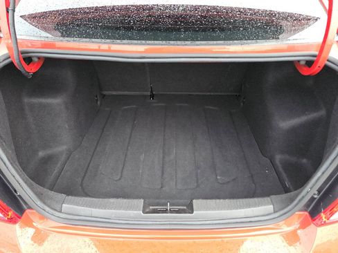 Used 2020 Chevrolet Sonic Premier image 9