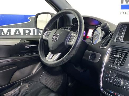 Used 2017 Dodge Grand Caravan GT image 10