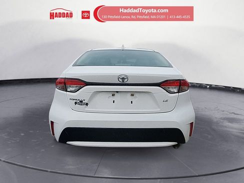 Certified 2021 Toyota Corolla LE image 4
