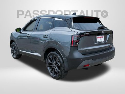 Certified 2025 Nissan Kicks SR w/ SR Premium Package AWD/4WD image 5