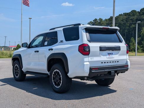 New 2026 Toyota 4Runner TRD Off-Road AWD/4WD image 3