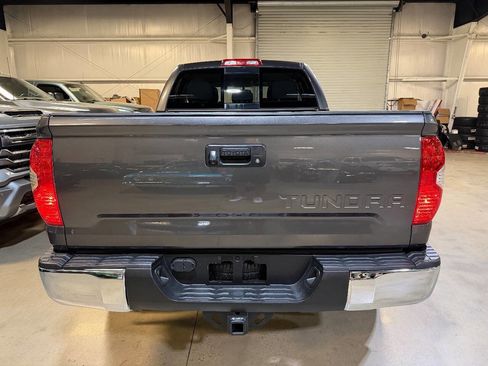 Used 2014 Toyota Tundra SR5 w/ SR5 Upgrade Package image 12