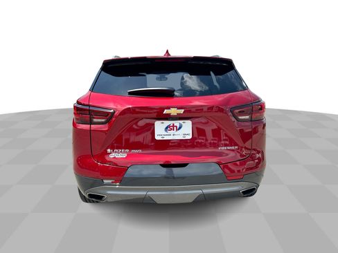 Certified 2023 Chevrolet Blazer Premier w/ Driver Confidence II Package AWD/4WD image 8