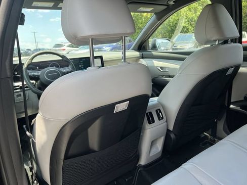 Used 2025 Hyundai Tucson Limited AWD/4WD image 39