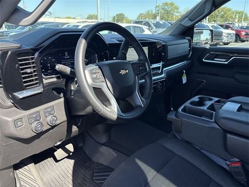 Certified 2025 Chevrolet Silverado 1500 LT image 10