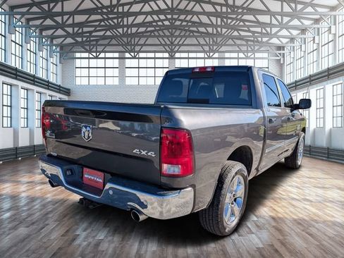 Used 2018 RAM 1500 Big Horn AWD/4WD image 3