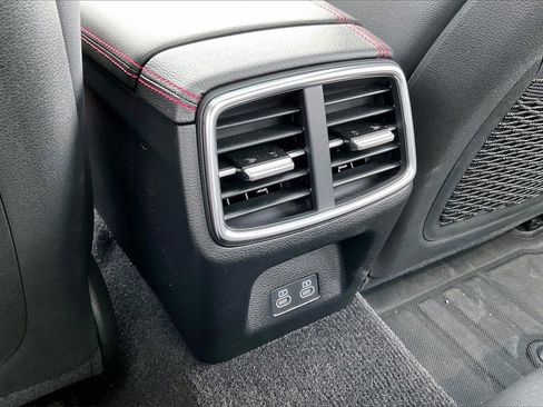 Used 2025 Genesis G70 2.5T w/ Sport Prestige Package image 10