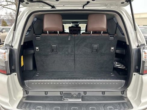 Used 2022 Toyota 4Runner Limited image 13