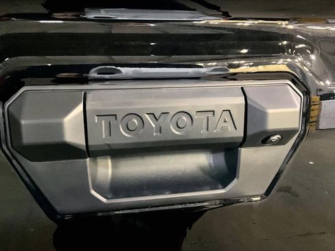 New 2026 Toyota Tacoma SR5 image 15