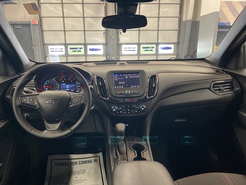 Used 2023 Chevrolet Equinox RS image 27