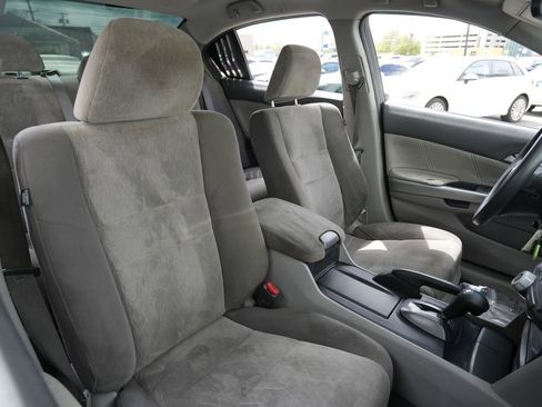 Used 2010 Honda Accord LX-P image 26