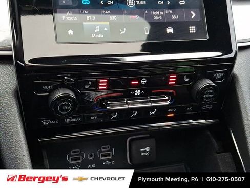 Used 2022 Jeep Grand Cherokee Altitude image 19