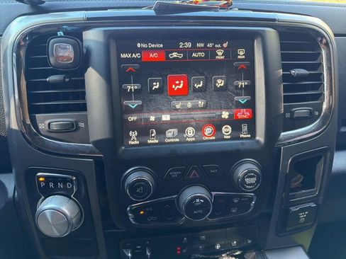 Used 2014 RAM 1500 Sport image 17