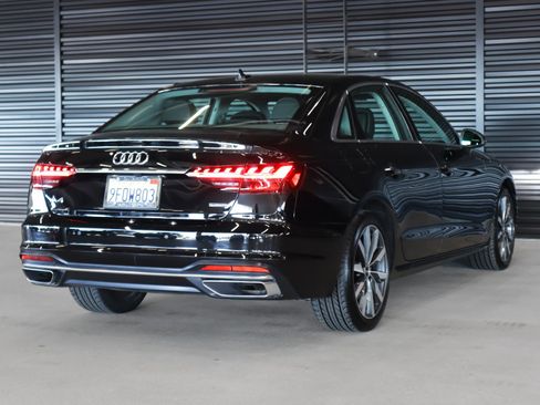 Used 2023 Audi A4 2.0T Premium w/ Convenience Package image 16