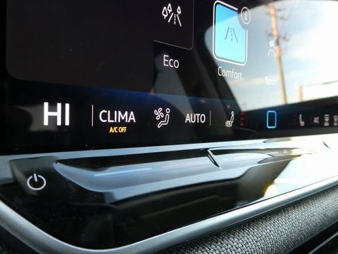 New 2026 Volkswagen Tiguan S image 11