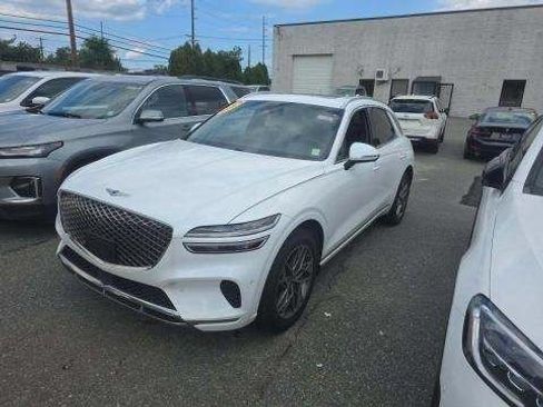 Used 2023 Genesis GV70 2.5T w/ Advanced Package AWD/4WD image 6