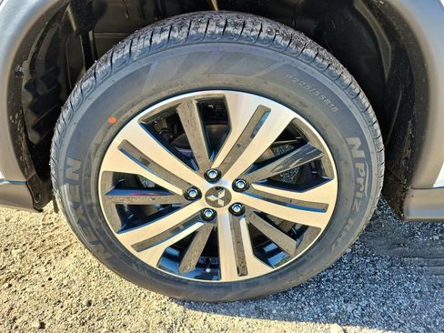 New 2026 Mitsubishi Outlander Sport ES image 9