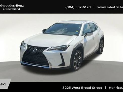 Used 2019 Lexus UX 200 w/ Accessory Package FWD image 6