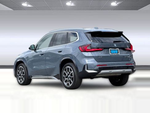 Certified 2023 BMW X1 xDrive28i w/ Convenience Package AWD/4WD image 3