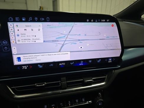 New 2026 Chevrolet Equinox EV LT image 14