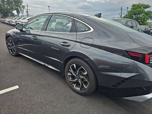 Used 2025 Hyundai Sonata SEL FWD image 4