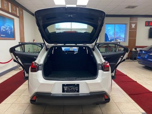 Used 2021 Lexus UX 200 w/ Accessory Package (Z1) image 7