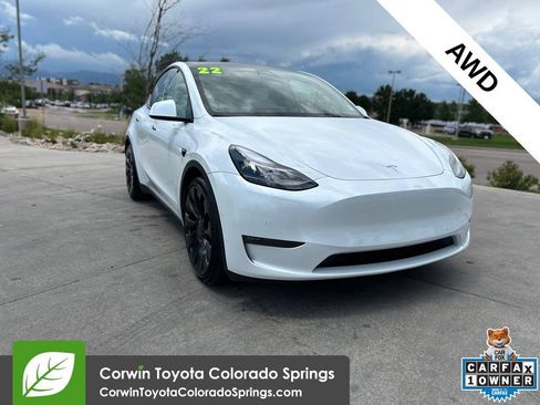 Used 2022 Tesla Model Y Performance AWD/4WD image 1