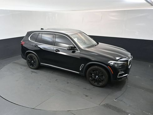 Used 2020 BMW X5 xDrive40i w/ Convenience Package AWD/4WD image 32