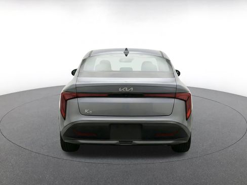 Used 2025 Kia K4 FWD image 9
