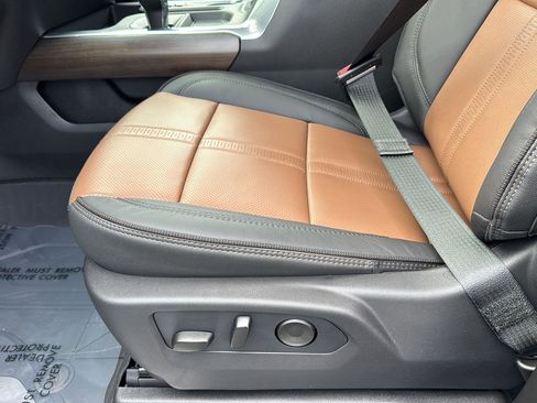 New 2026 Chevrolet Silverado 1500 High Country w/ High Country Premium Package image 29