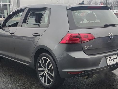Used 2017 Volkswagen Golf SE image 4