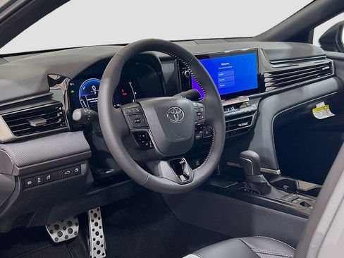 New 2026 Toyota Camry SE FWD image 10